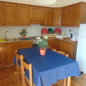https://a-casa-di-lucia.it-tuscanyhotel.com