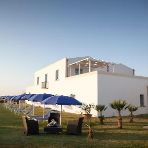 https://relais-antiche-saline-torre-nubia.palermohotels.org