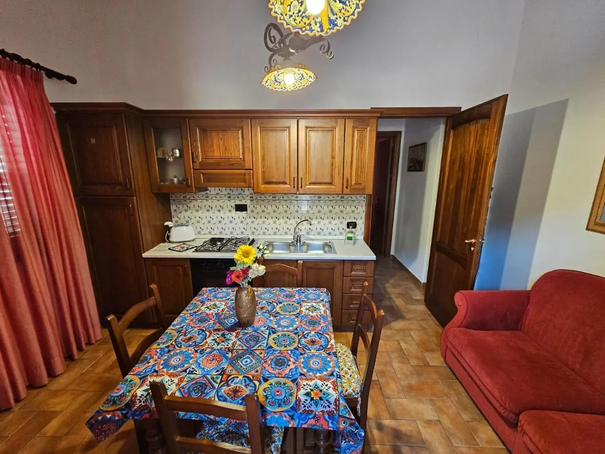 Case Magliolo Cefalu 0*,